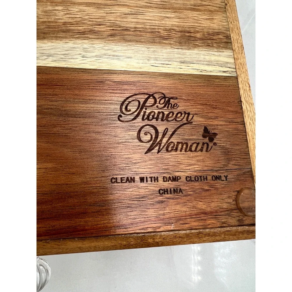 The Pioneer Woman Wildflower Whimsy 4-Compartment Wood Coffee Pod Organizer